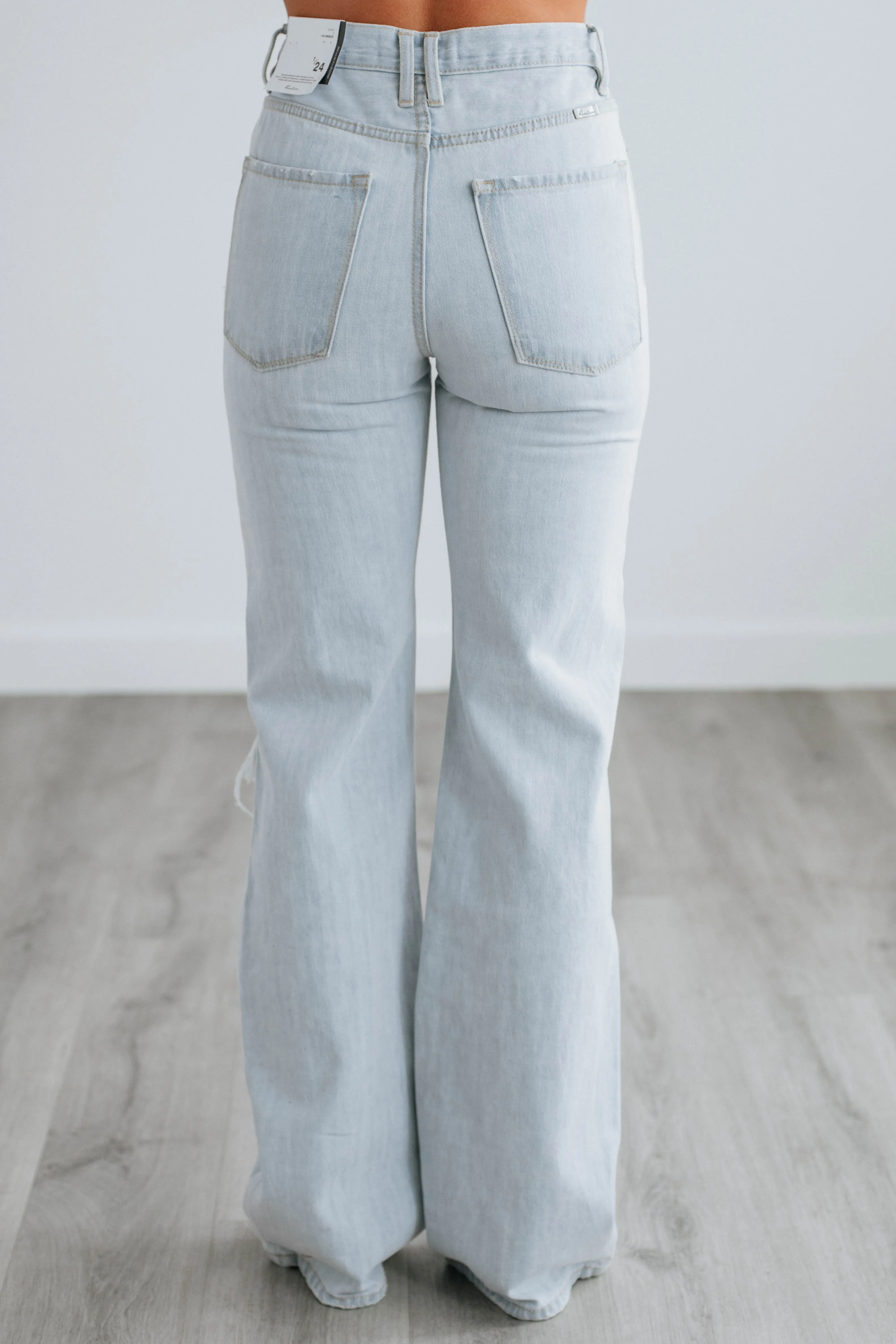 Arlo KanCan Wide Leg Jeans - Light Wash