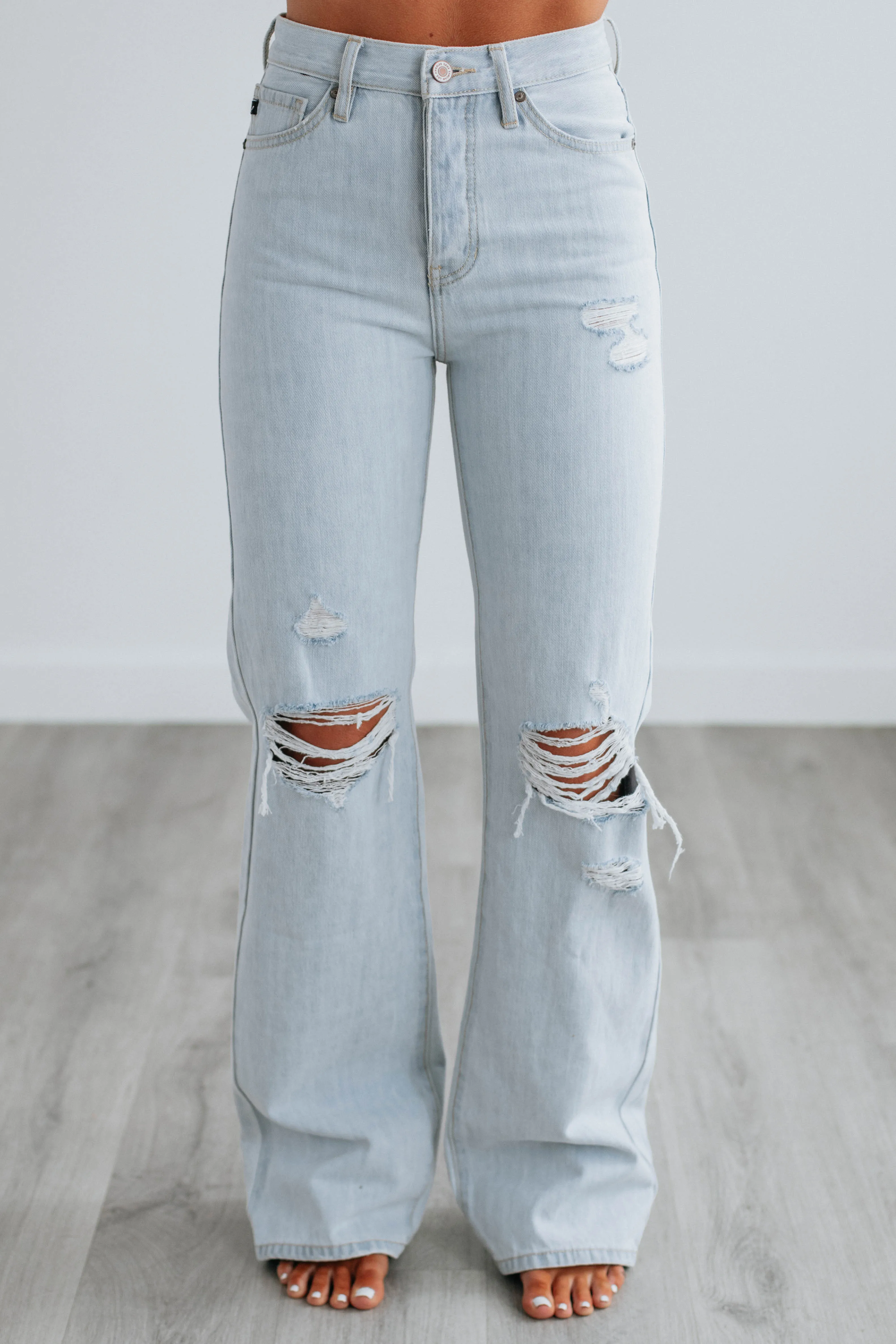 Arlo KanCan Wide Leg Jeans - Light Wash