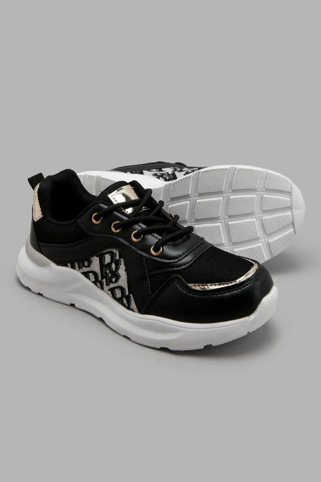 Black And White Lace-Up Trainer