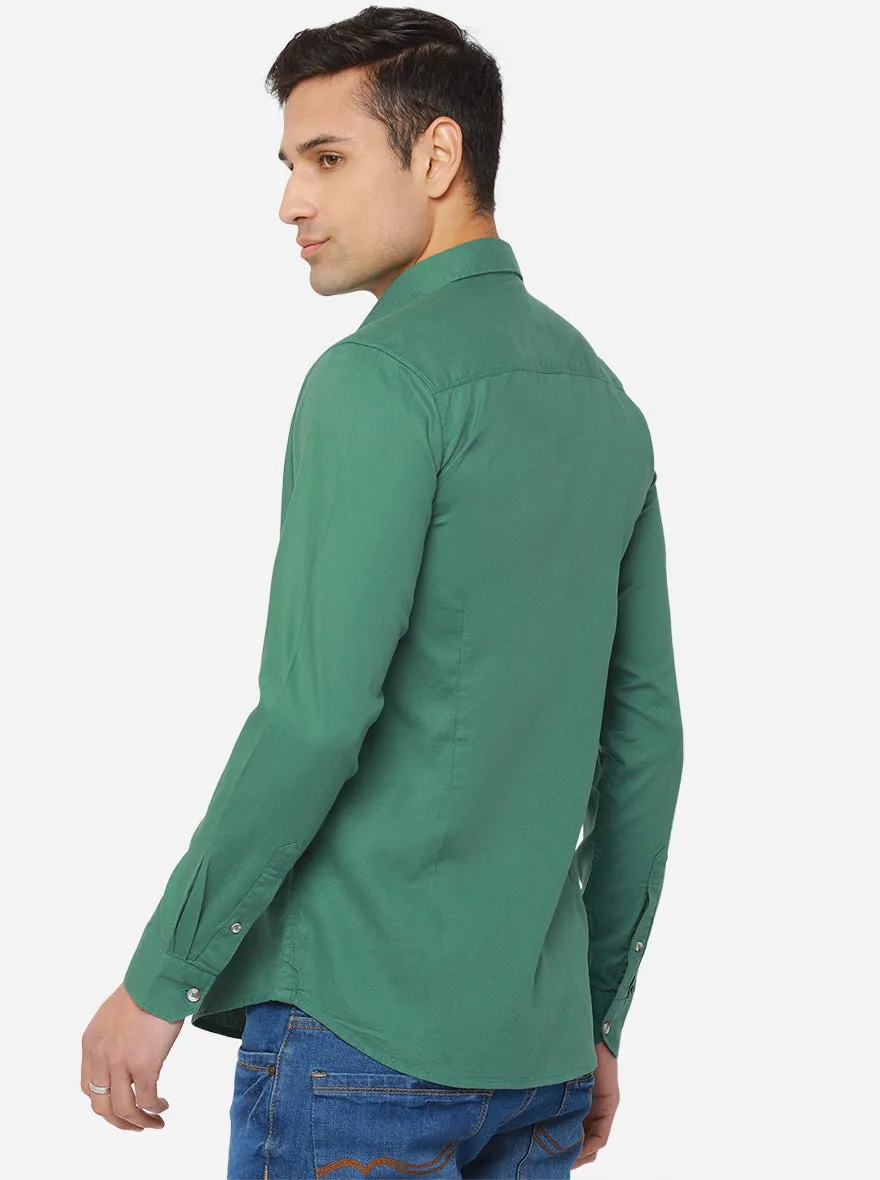 Bottle Green Solid Slim Fit Semi Casual Shirt | JadeBlue