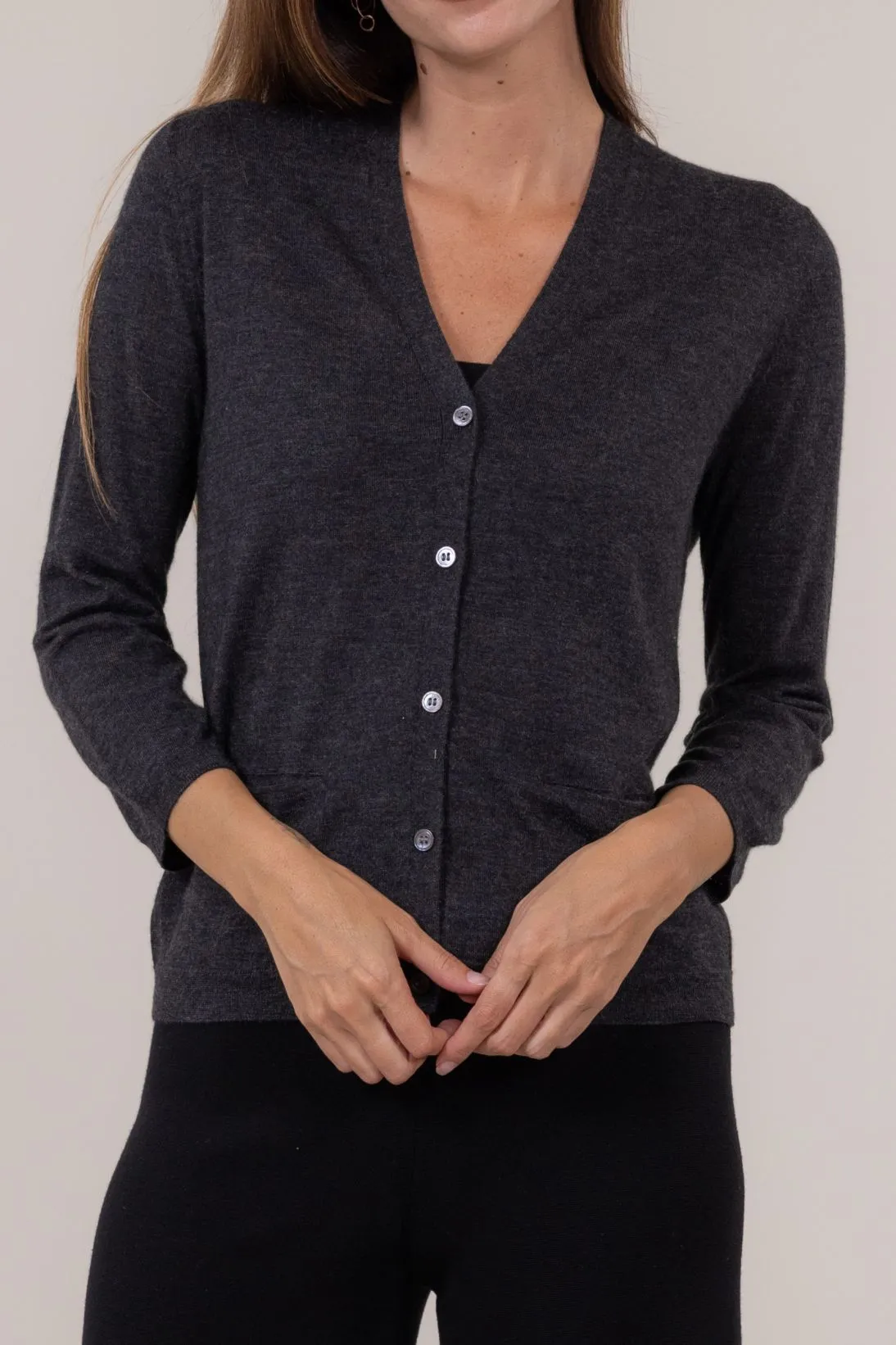 CLASSIC SUPERFINE CASHMERE CARDIGAN