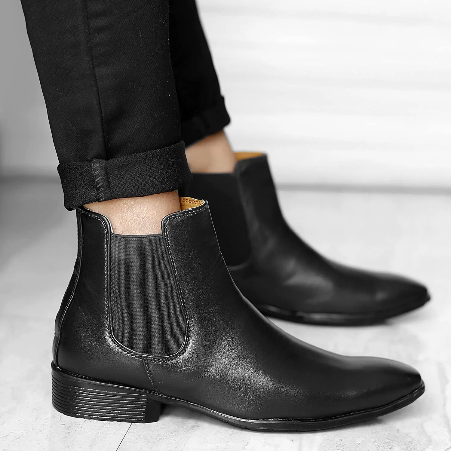 Classy New Arrival Latest Black Casual Chelsea Boots For Men-JonasParamount