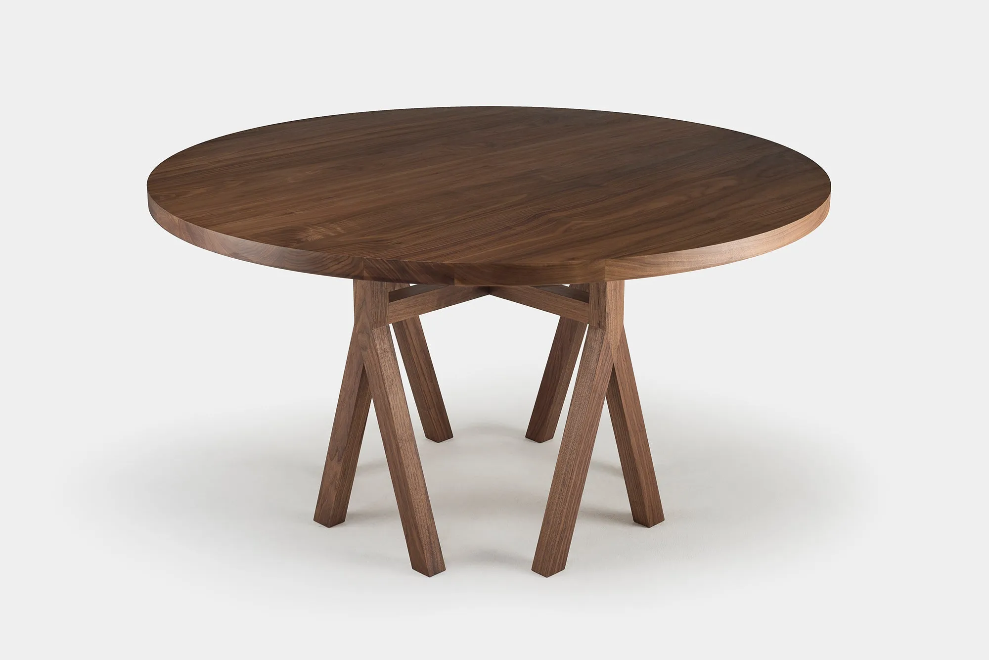 COMMUNE DINING TABLE