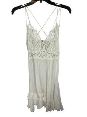 Dress Casual Short By Free People In White, Size: M