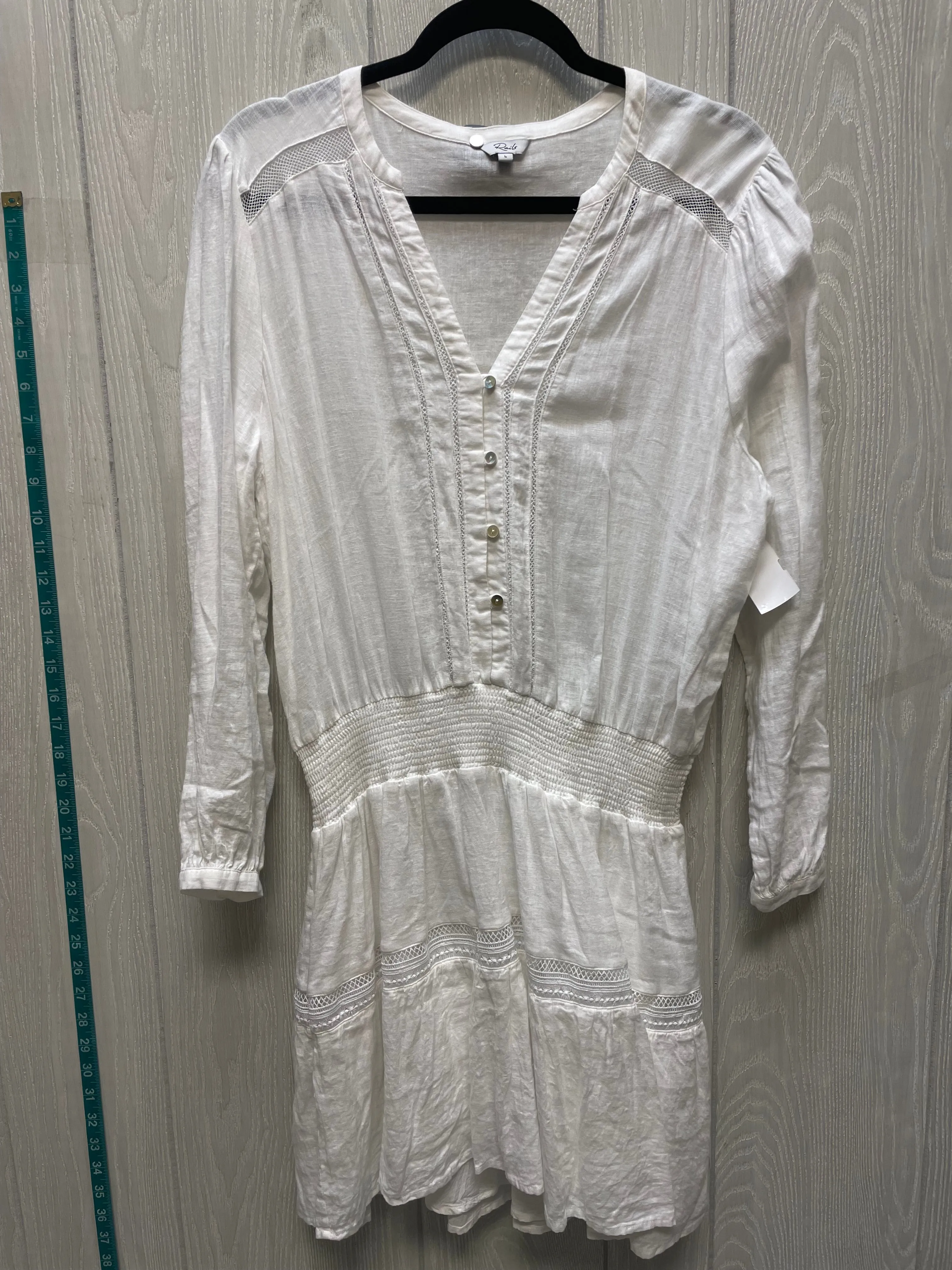 Dress Casual Short By Rails In White, Size: L