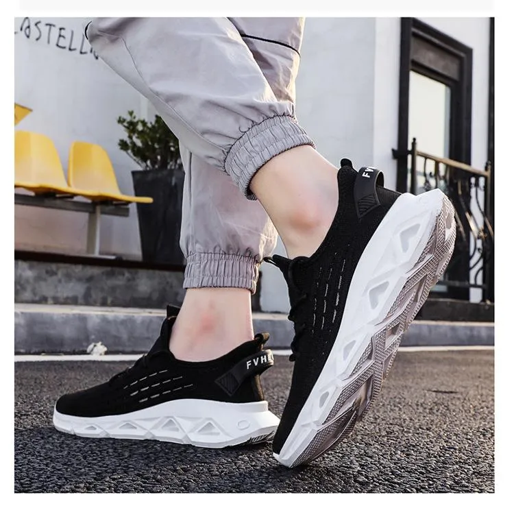 Fashionable Breathable Minimalist Lace-up Sneakers