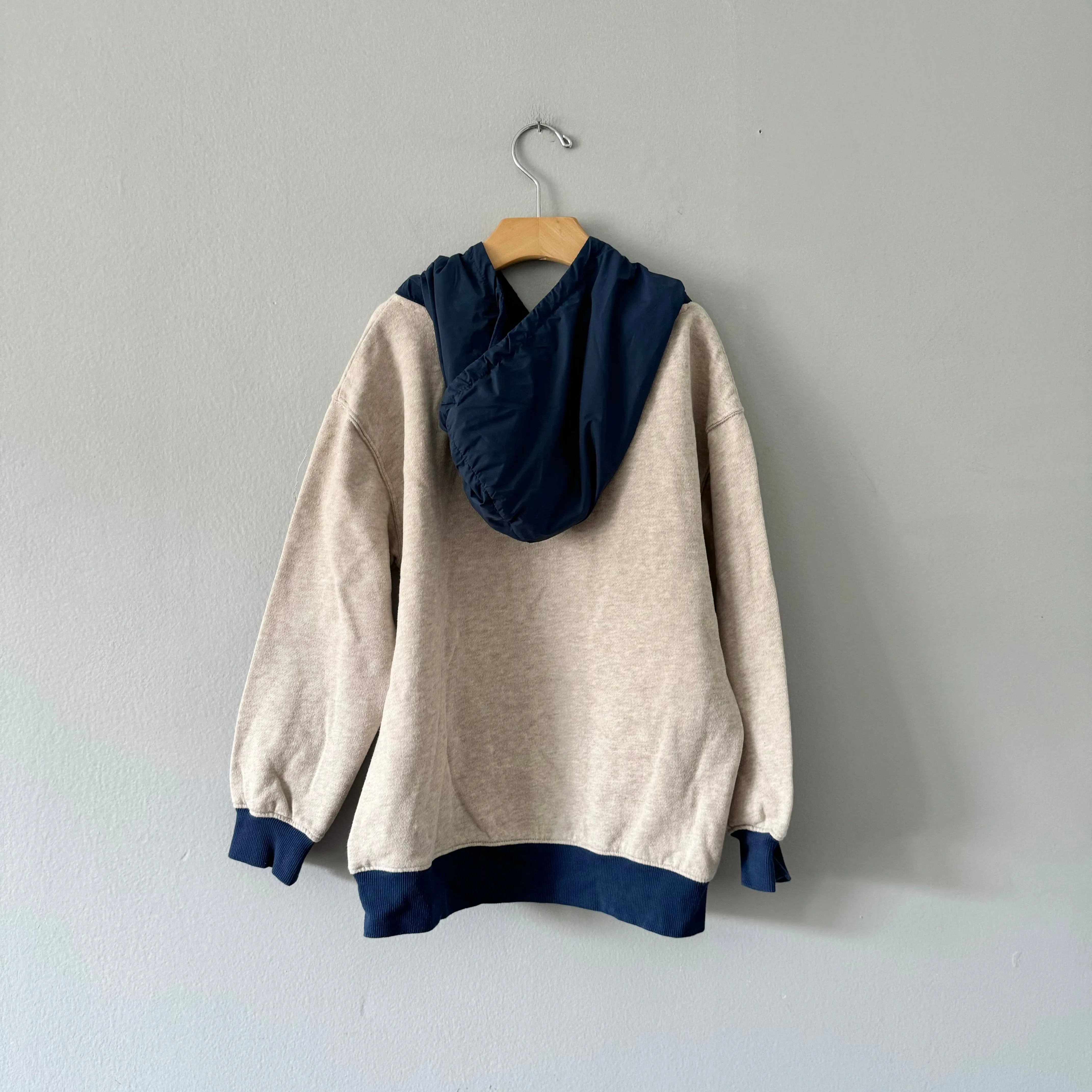 H&M x Whooli Chen / Arctic life hoodie / 8-10Y