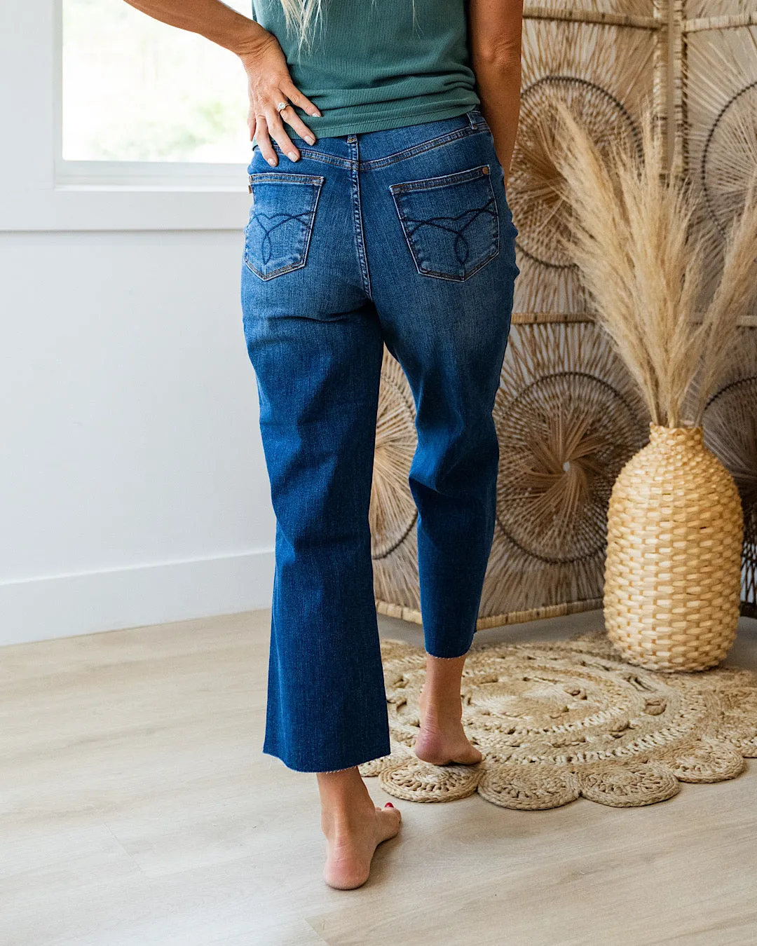 Judy Blue Patricia Non Distressed Cropped Wide Leg Jeans