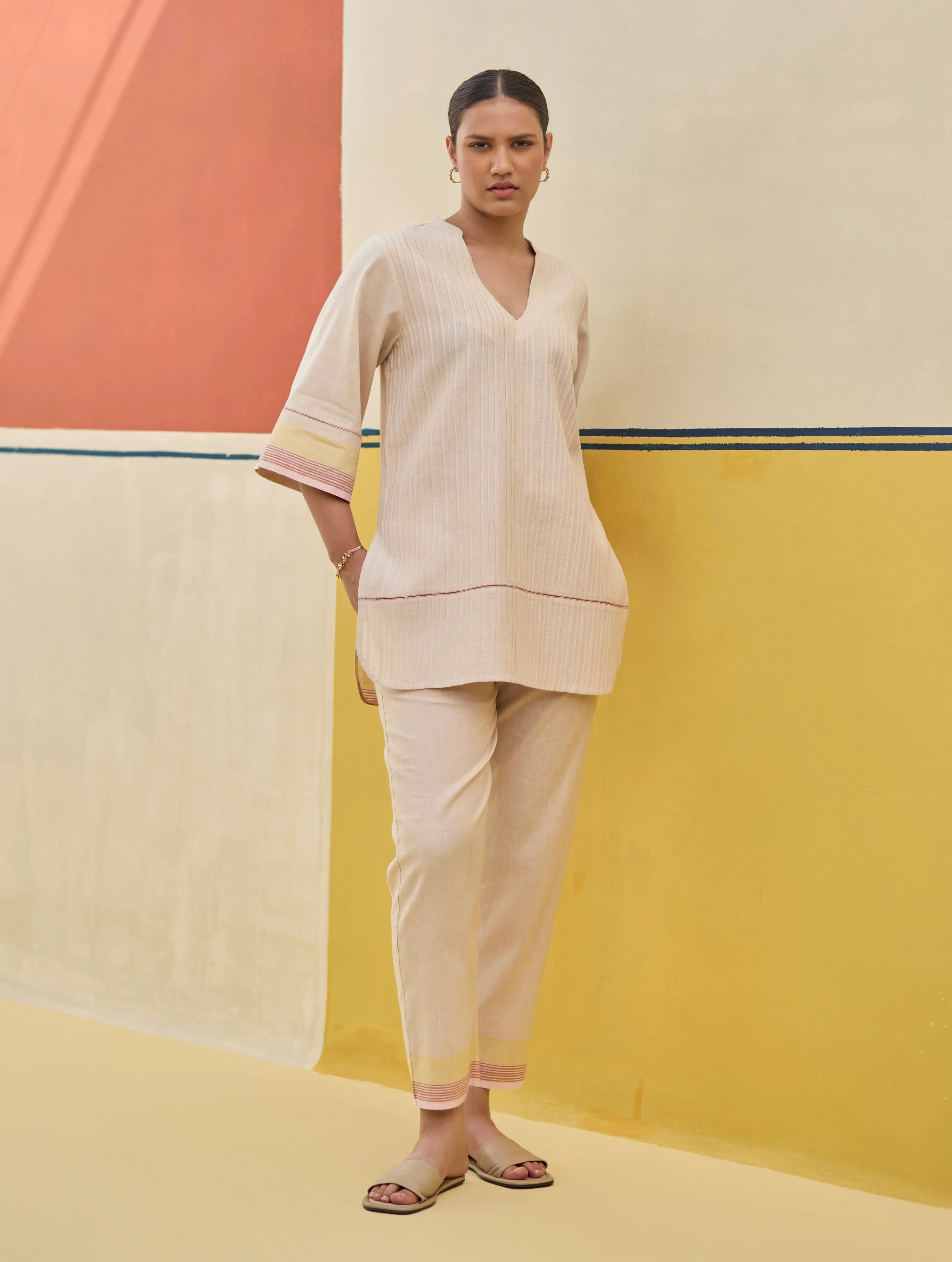 Neri Pintuck Border Linen Top - Sand