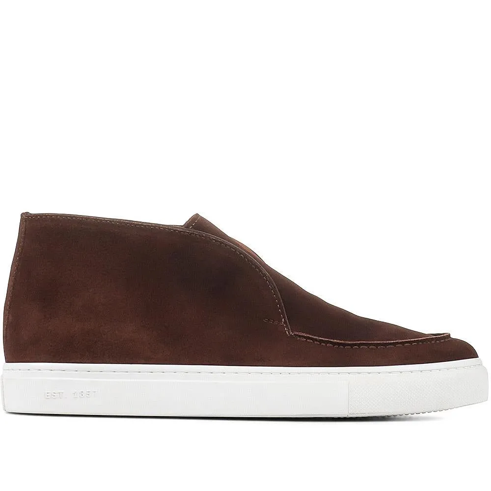 Sedgefield Suede Slip-On Trainers - SEDGEFIELD / 323 097