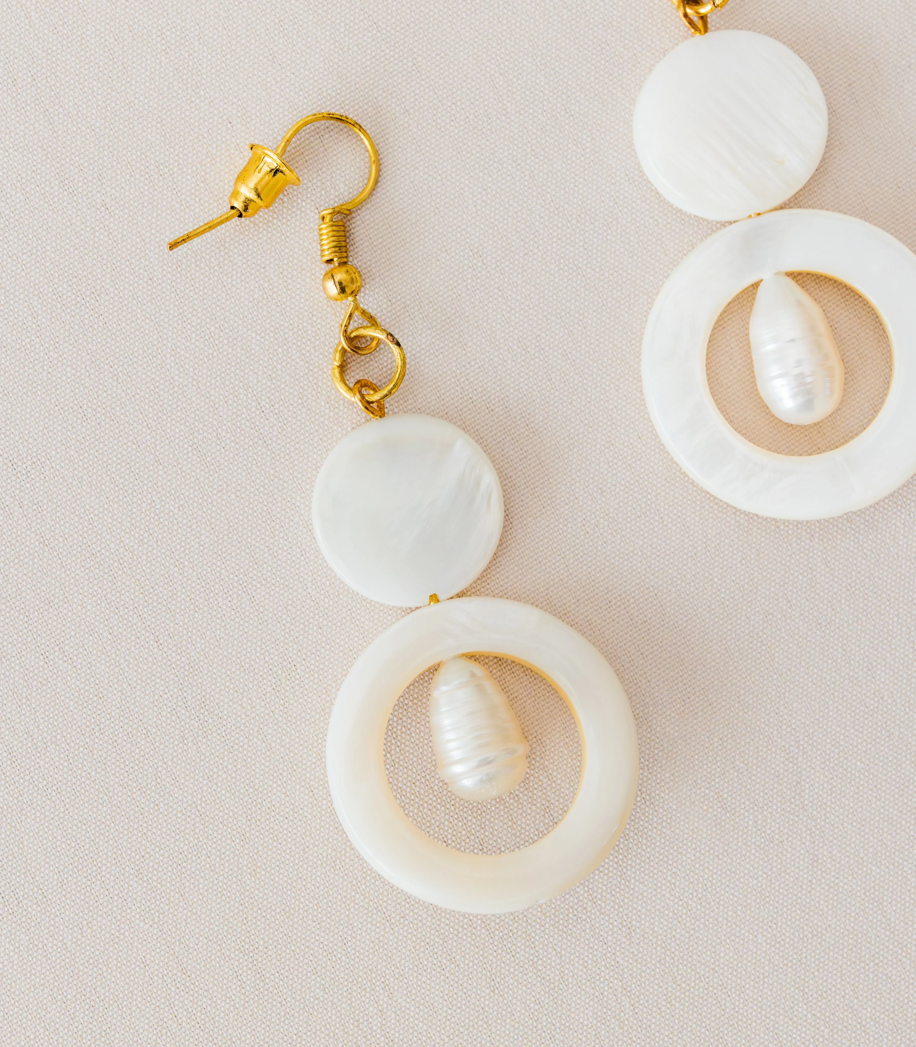 Sirena Pearl Drop Earrings