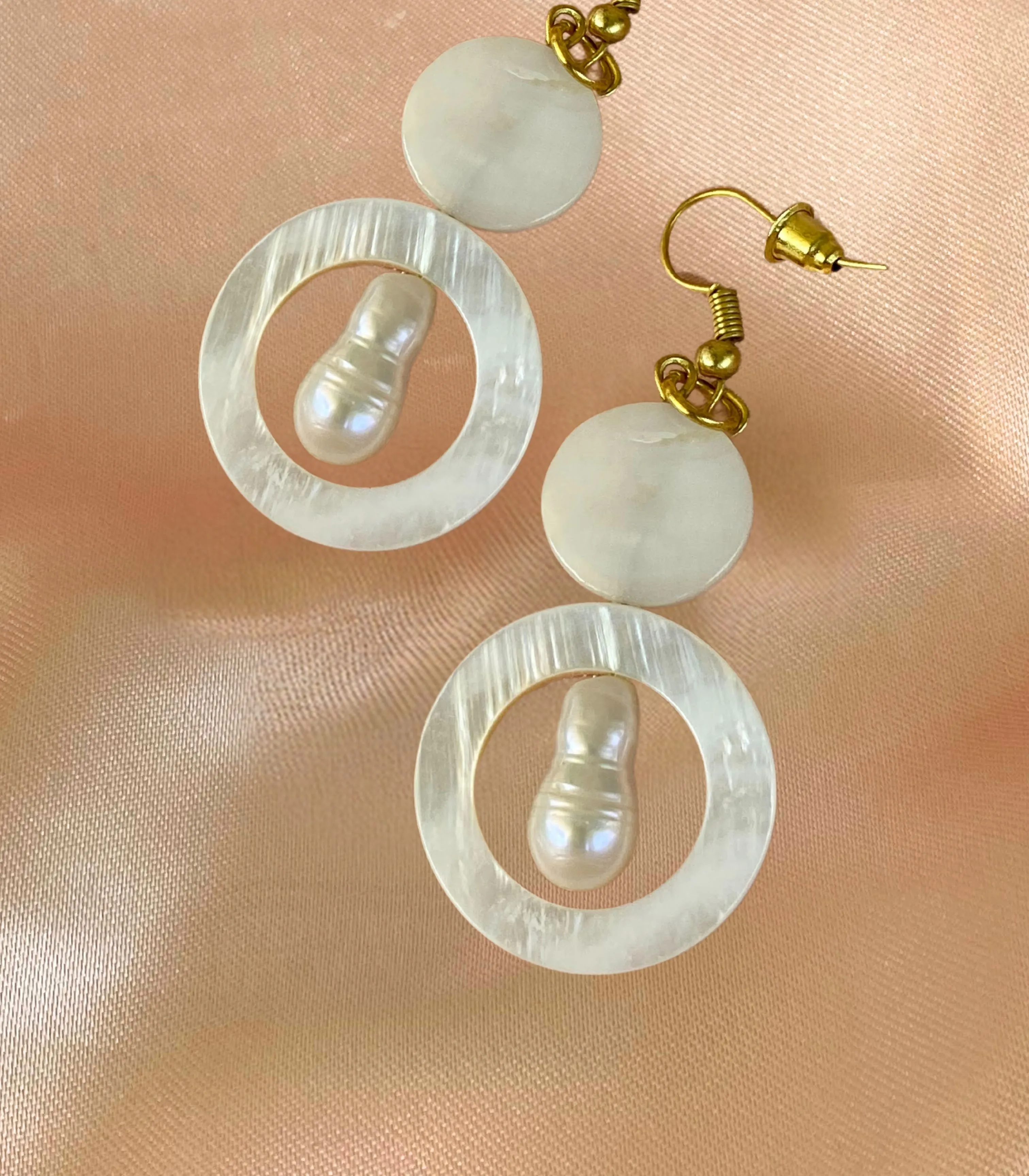 Sirena Pearl Drop Earrings