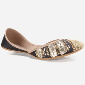 Women's "VALMAI" Embellished Stylish Khussa